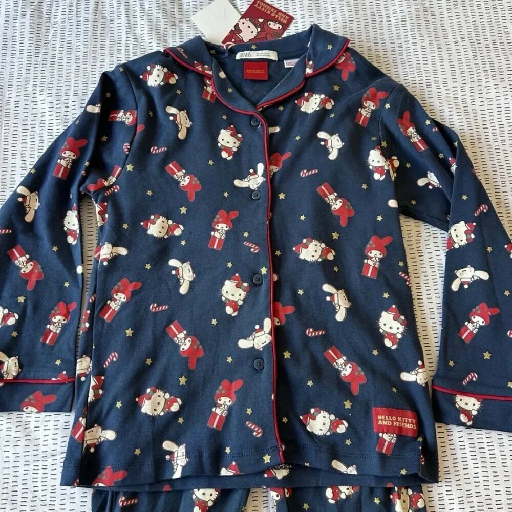 Zara sanrio hello
